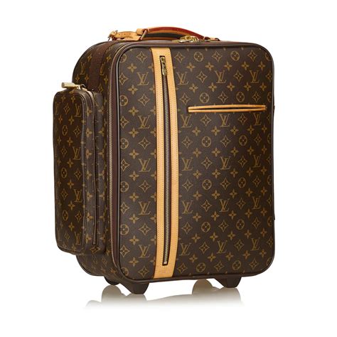 luggage louis vuitton.